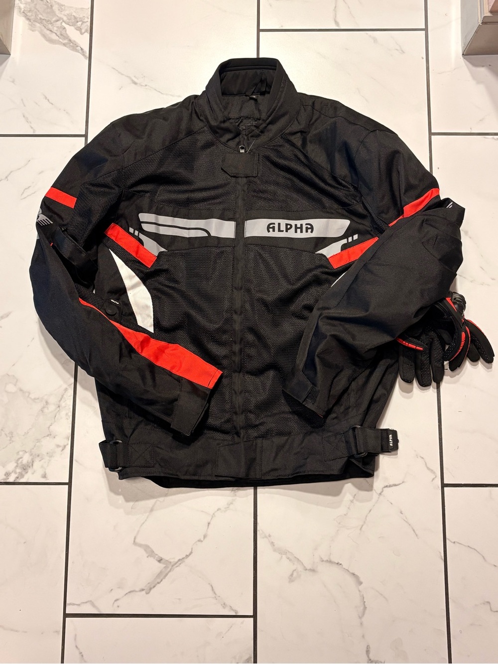 Alpha Motorcycle Gear Jacket amd Gloves Mens Size: Medium